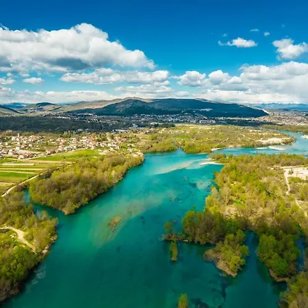 Four Rivers *